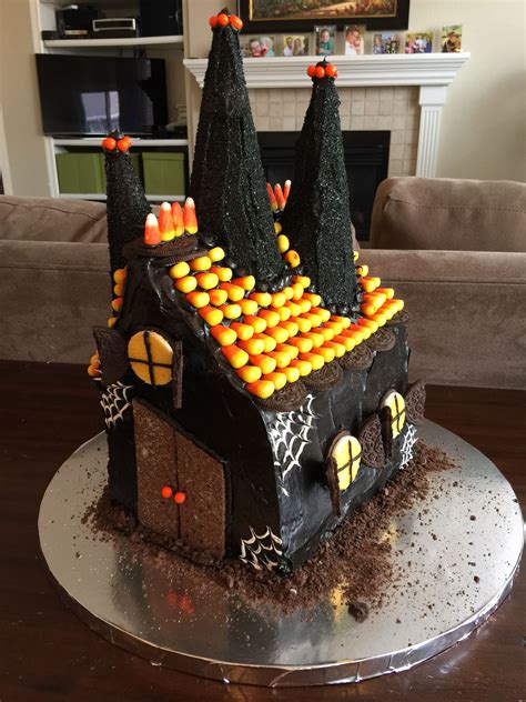 Get Crafty with a DIY Magic Spooky Birthday Cake